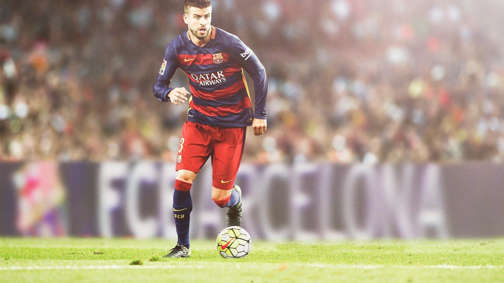 无人机高空喊话显神威 球场灌篮高手有序疏散引热议