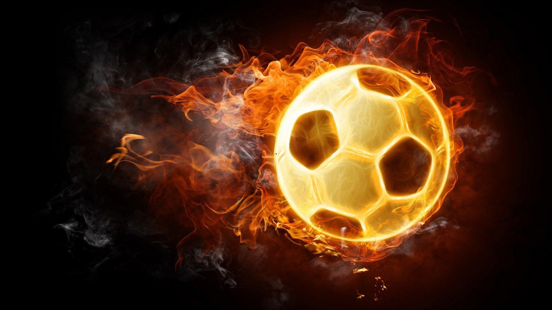 B费专访透露关键决策,今夏咨询C罗获建议,力主库尼亚与姆伯莫多冒险革新进攻体系